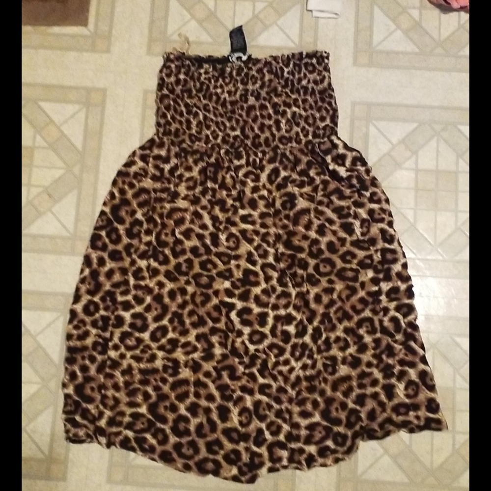 Leapord print tube top